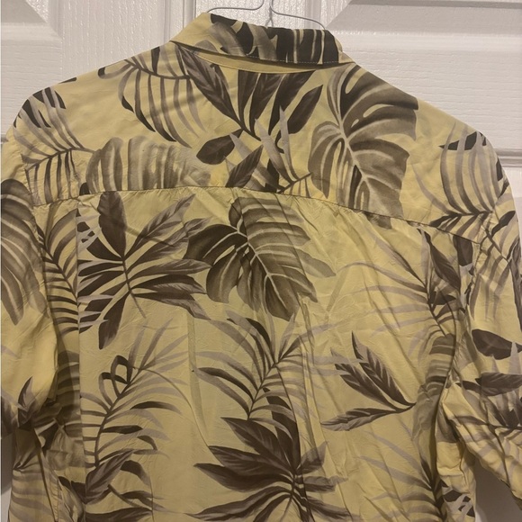 Tori Richard Hawaiian Shirt Sz XL Mens Yellow Monstera Leaves Tropical Cruise - Picture 12 of 13